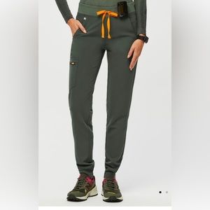 Great condition. Green joggers .